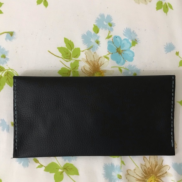 Hand Crafted Black Genuine Leather Wallet Clutch - Picture 5 of 5